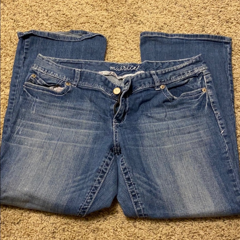 Maurices jeans